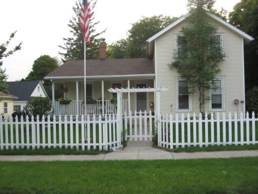 401 W Third St., Lostant, IL 61334