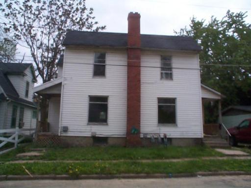 809 E Fir St., Freeport, IL 60132