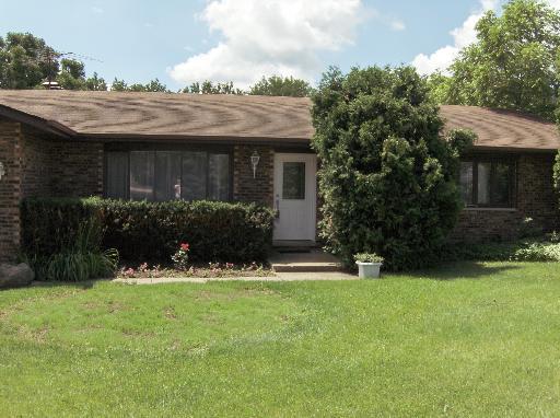 609 Porten Rd., Mchenry, IL 60051