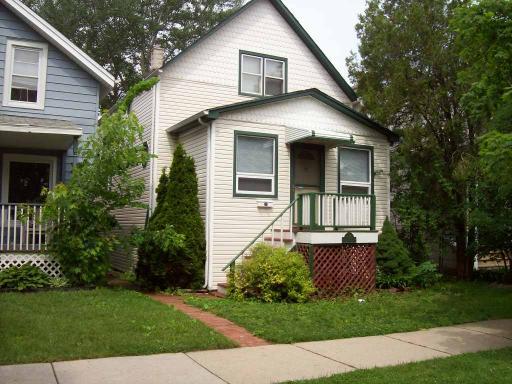 933 Lathrop Ave., Forest Park, IL 60130