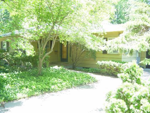 6 Pheasant Run, Dekalb, IL 60115