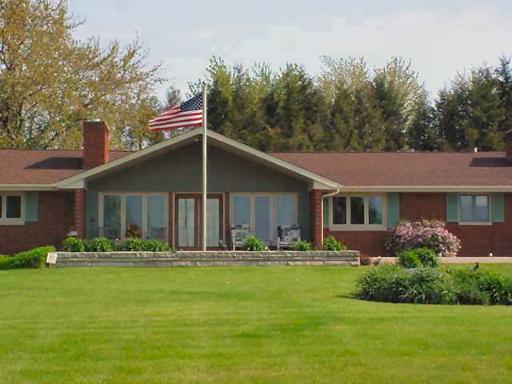 400 E South St., Neponset, IL 61345