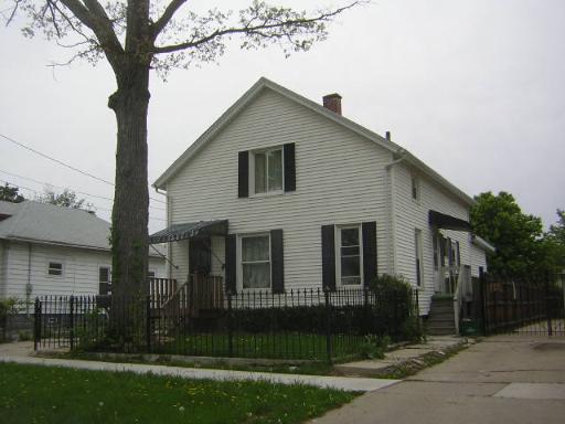 1117 Indian Ave., Aurora, IL 60505
