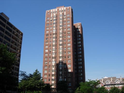5000 S Cornell Ave. #17B, Chicago, IL 60615