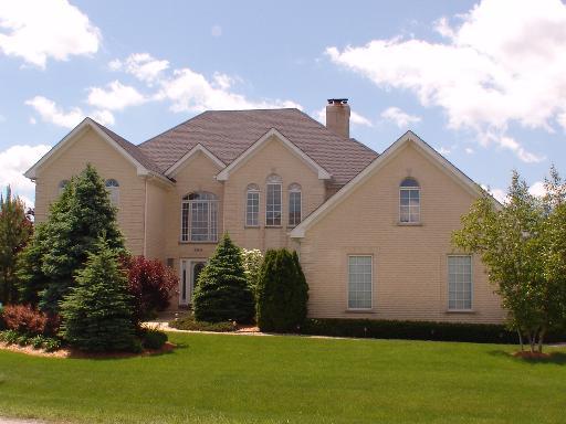 23475 W Newhaven Dr., Hawthorn Woods, IL 60047