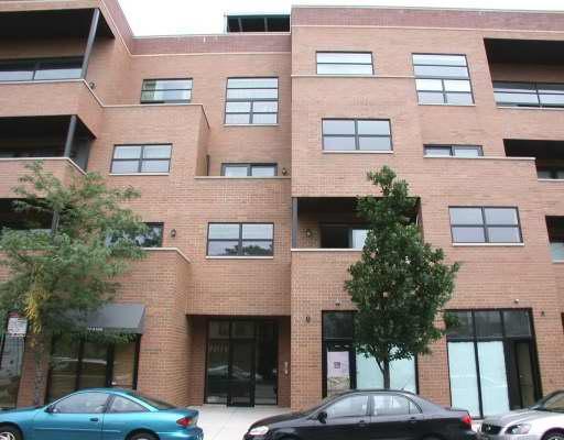 2216 W Armitage Ave. #2C, Chicago, IL 60647