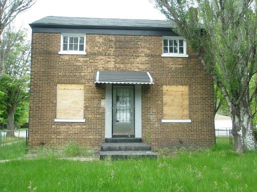 10054 S Calhoun Ave., Chicago, IL 60617
