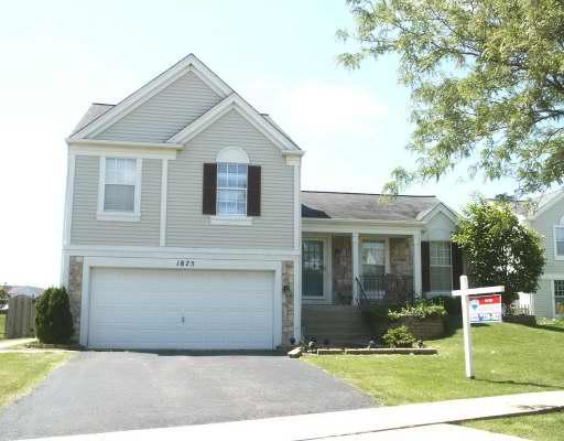 1875 Gleneagle Cir., Elgin, IL 60123