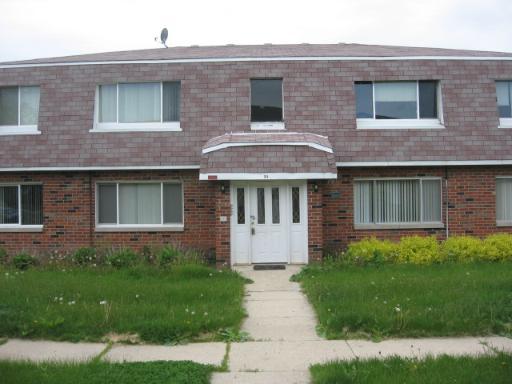 104 Harbor Dr., Oswego, IL 60543