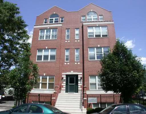 1933 N Campbell Ave. #3N, Chicago, IL 60647