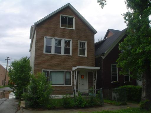 2956 N Oakley Ave., Chicago, IL 60618