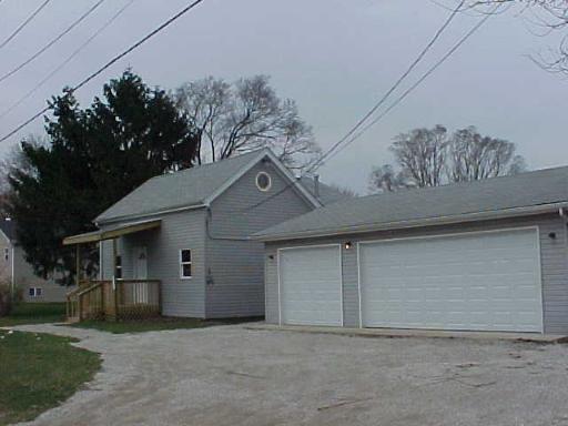 15920 S Central Park Ave., Markham, IL 60426