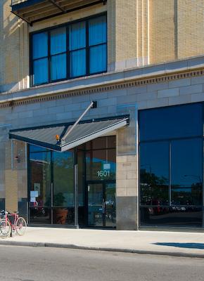 1601 W School St. #702, Chicago, IL 60657