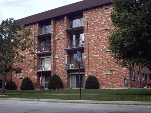 7110 W 93rd Pl. #4A, Oak Lawn, IL 60453