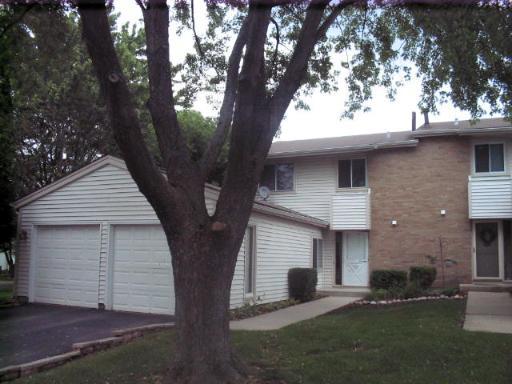 522 Jill Ln., Bolingbrook, IL 60440