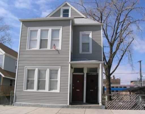 9218 S Brandon Ave., Chicago, IL 60617