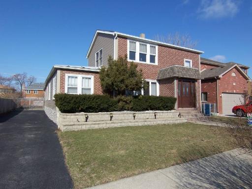 9750 S Merton Ave., Oak Lawn, IL 60453