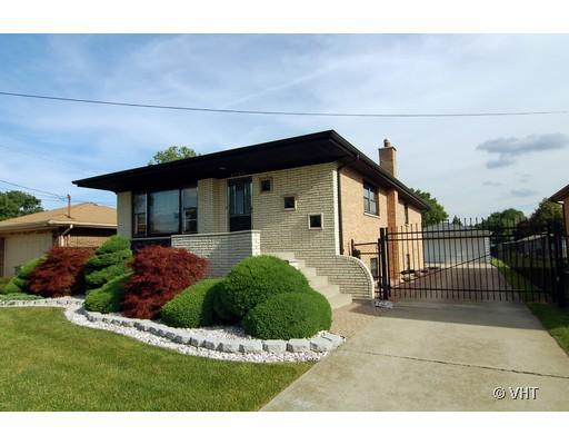 6739 W 90th St., Oak Lawn, IL 60453
