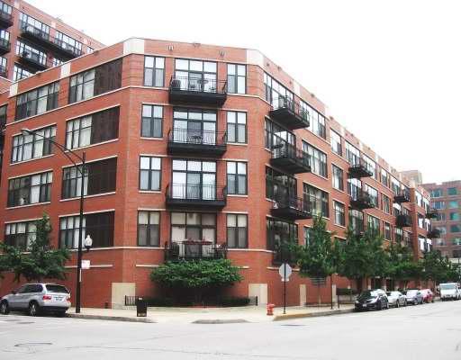 333 W Hubbard Ave. #4H, Chicago, IL 60610