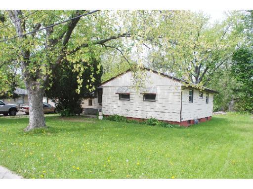 1515 Clover Ave., Rockford, IL 61102
