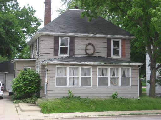 812 N Fourth St., Dekalb, IL 60115