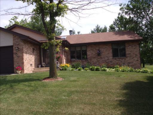 1732 S Trainer Rd., Rockford, IL 61108