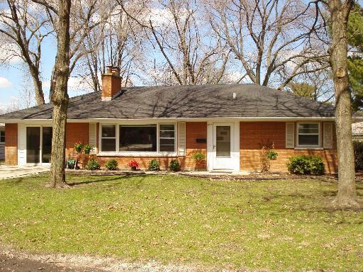 537 Colorado Ave., Aurora, IL 60506