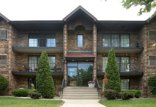 17 N Madison Ave. #5, La Grange, IL 60525