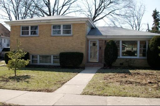 7936 N Luna Ave., Morton Grove, IL 60053