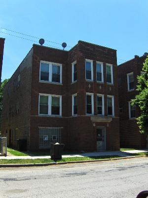 2413 E 73rd St., Chicago, IL 60649
