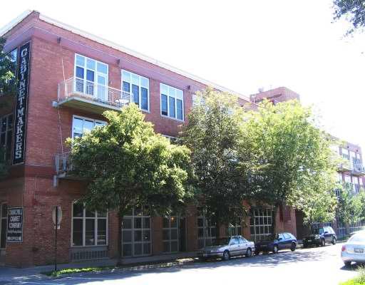 2111 W Churchill St. #201, Chicago, IL 60647