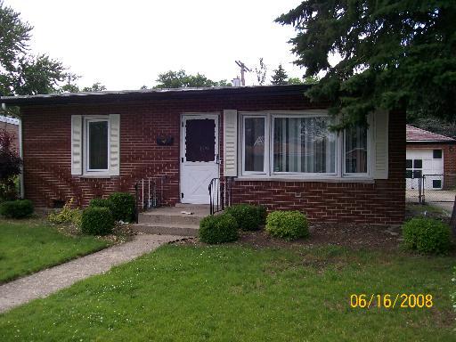 11624 S Knox Ave., Alsip, IL 60803