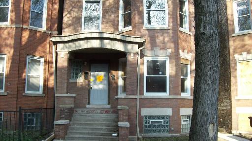 6145 S Eberhart Ave., Chicago, IL 60637