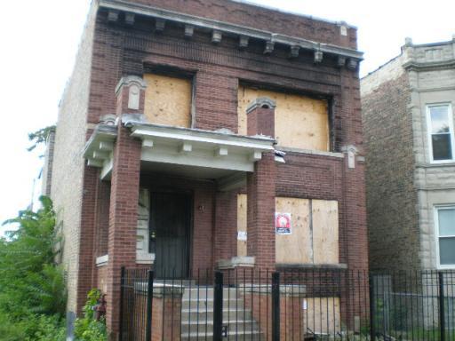 3839 W Adams St., Chicago, IL 60624