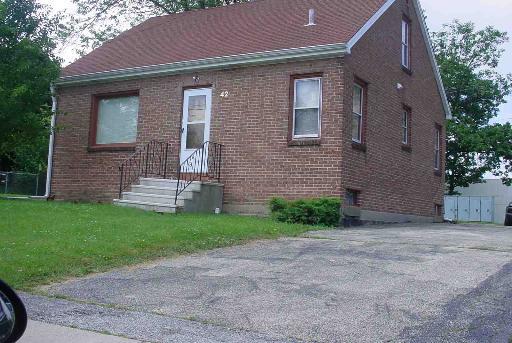 42 Keller Ave., Waukegan, IL 60085