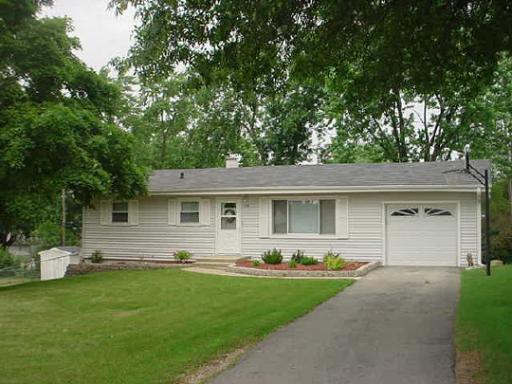 198 Winona Dr., Machesney Park, IL 61115