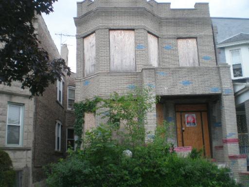 3704 W Grenshaw St., Chicago, IL 60612