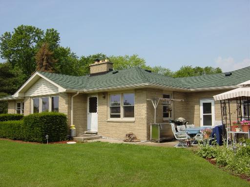 37633 N Frank Ct., Spring Grove, IL 60081