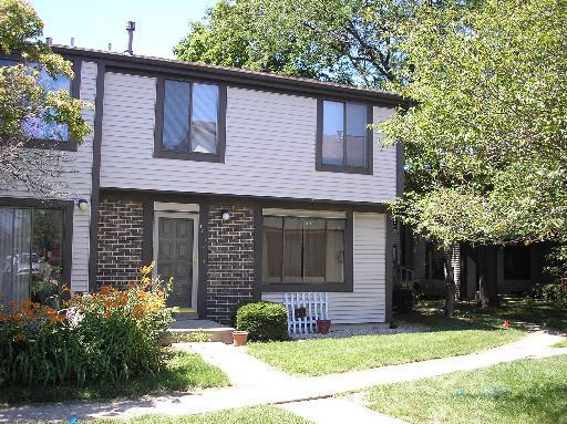 1731 Raintree Ct., Sycamore, IL 60178