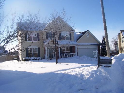 1391 Foxhill Ct., North Aurora, IL 60542