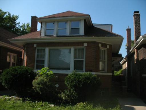 1742 E 85th St., Chicago, IL 60617
