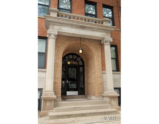1025 W Balmoral Ave. #1B, Chicago, IL 60640