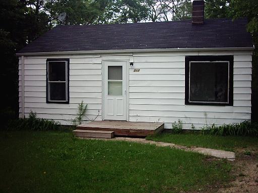 312 Pershing Ave., Machesney Park, IL 61115