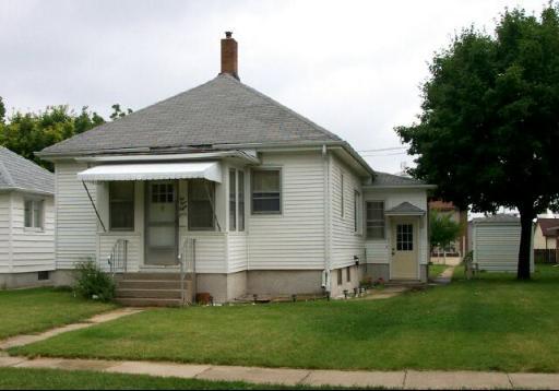 248 E 1st St., Oglesby, IL 61348