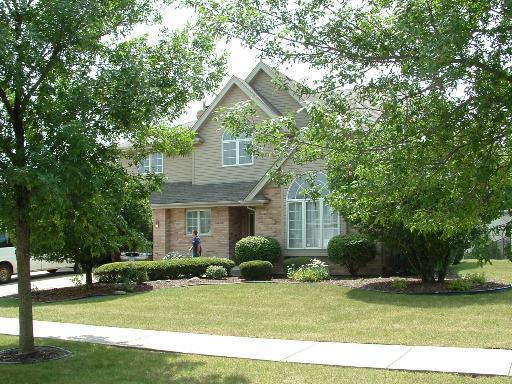 11317 Pinecrest Cir., Orland Park, IL 60467
