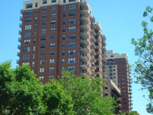 1529 S State St. #TH5, Chicago, IL 60605
