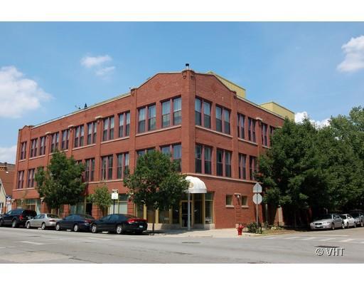2300 W Armitage Ave. #12, Chicago, IL 60647