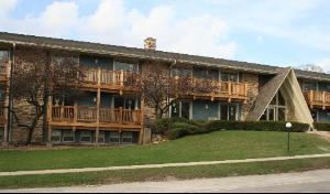 300 Opatrny Dr. #125, Fox River Grove, IL 60021
