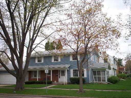 1005 Kensington Pl., Aurora, IL 60506