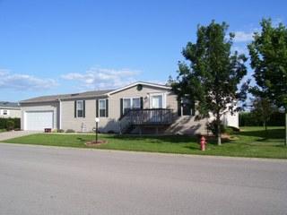 887 Meadowlark Cir., Sandwich, IL 60548